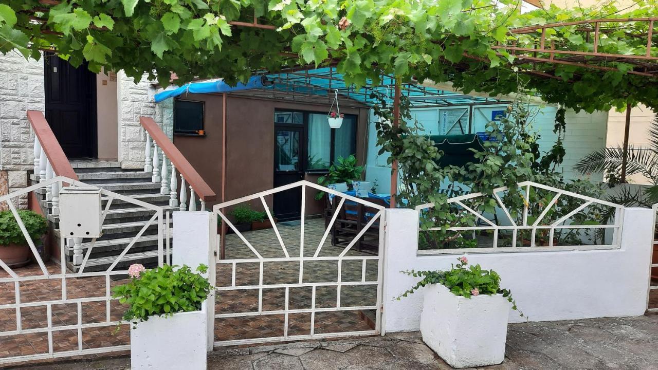 Guest House Zora Sozopol Exterior foto